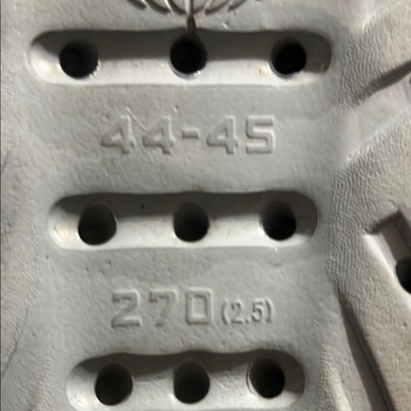 Shark Design Gray Men's Sandals - Picture 5 of 5